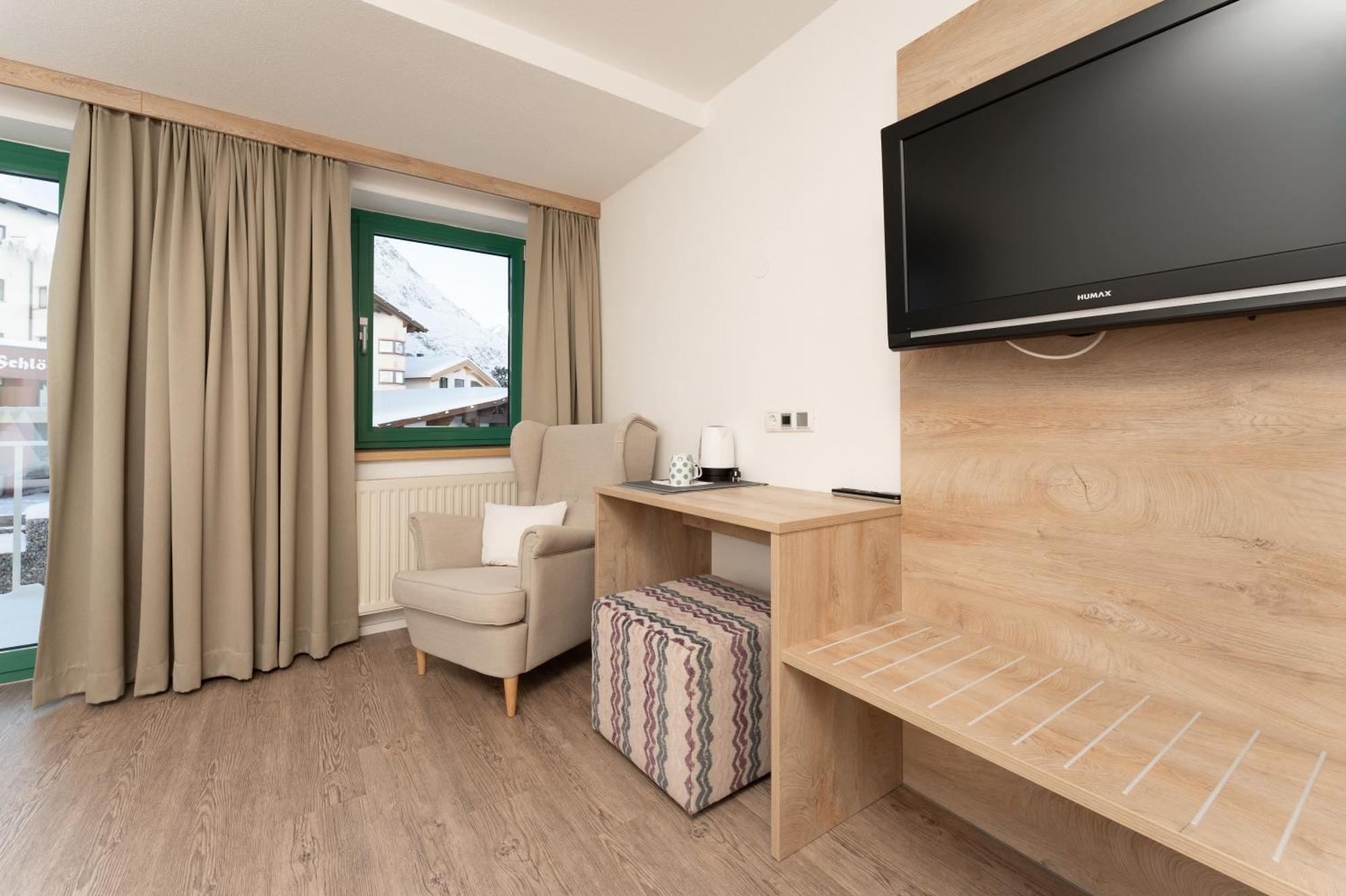 Hotel Garni Kristall 퀴타이 외부 사진